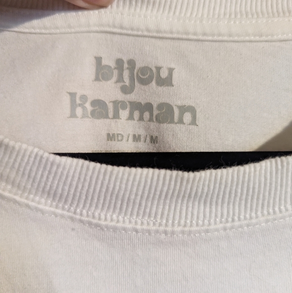 White T Shirt - Picture 3 of 4